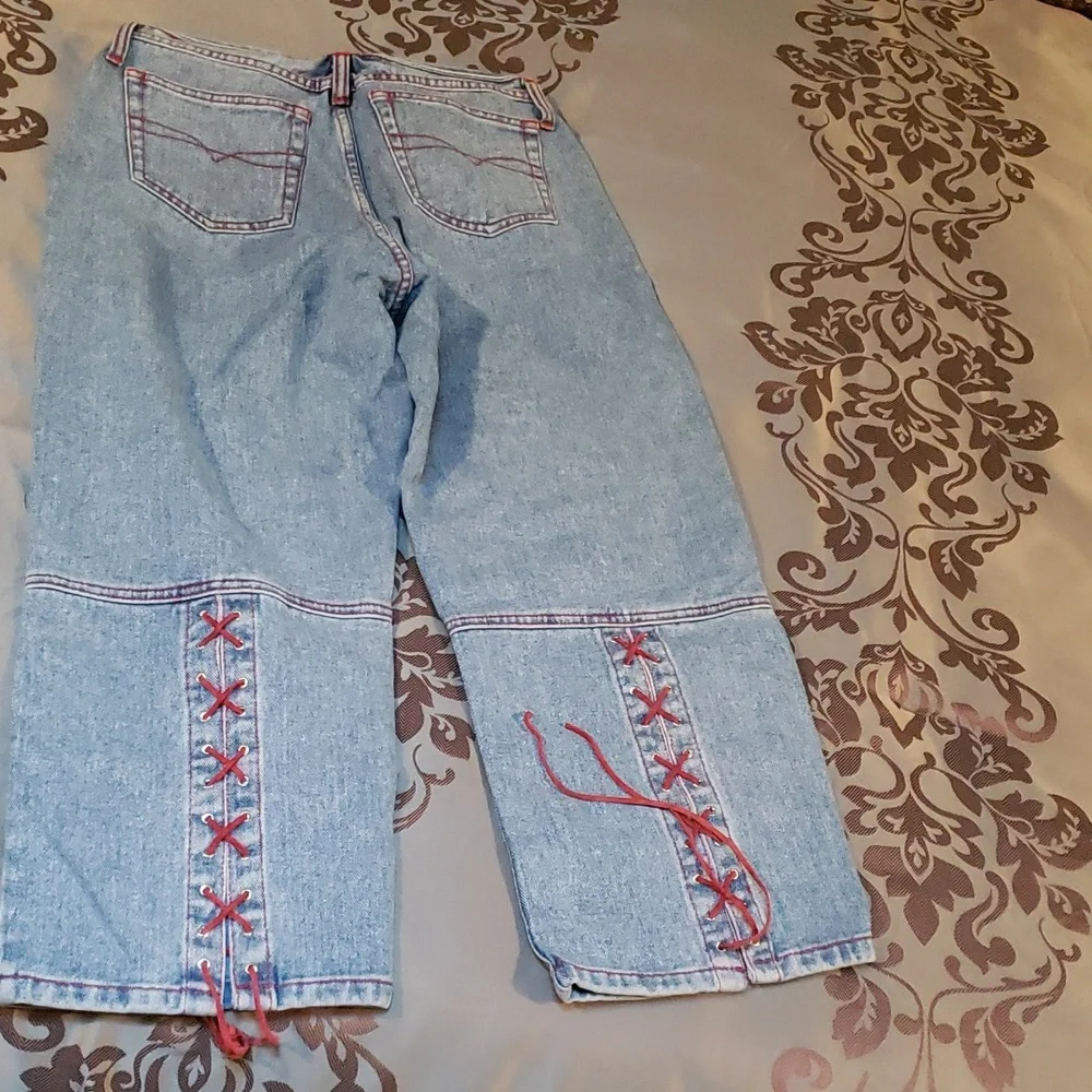 Denim capri - Picture 3 of 4